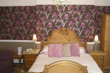 Alvera Court Hotel 15