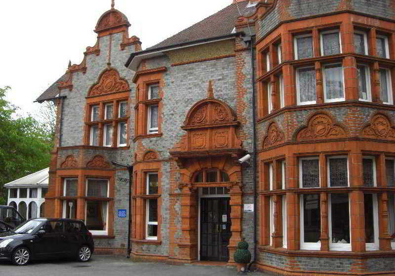 Hillingdon Prince Hotel 1