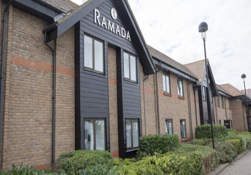 Hotel Ramada Cambridge 17