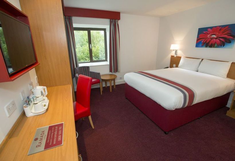 Hotel Ramada Cambridge 9