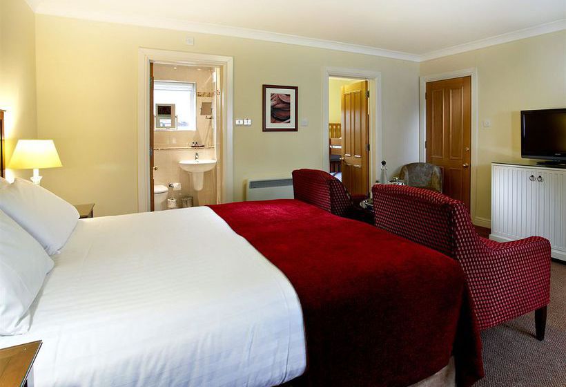 Macdonald Elmers Court Hotel & Resort 13