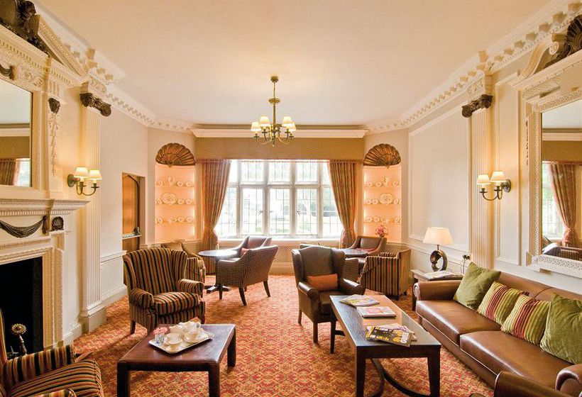 Macdonald Elmers Court Hotel & Resort 18