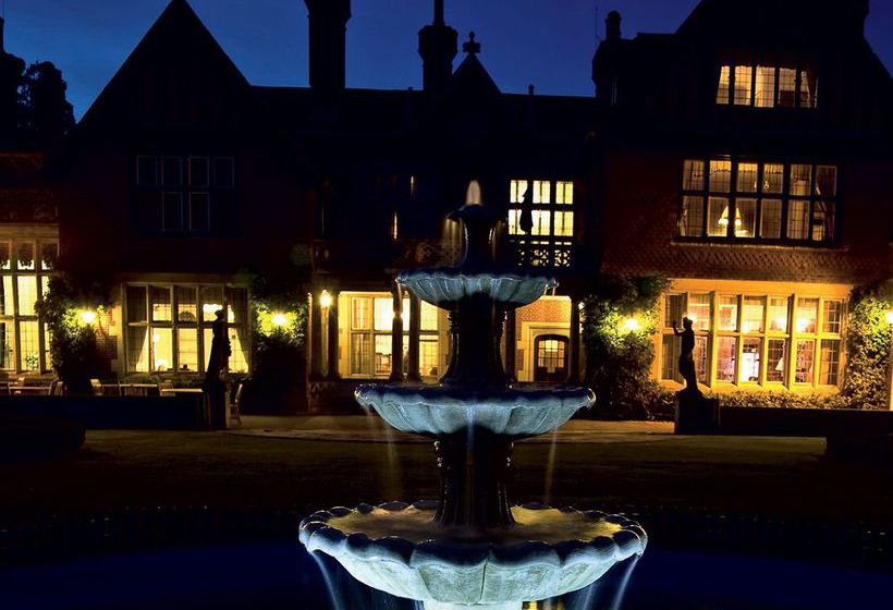 Macdonald Elmers Court Hotel & Resort 19