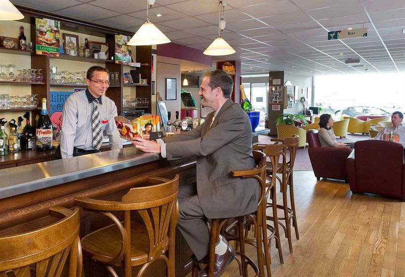 Hotel Ibis Mons Centre Gare 6