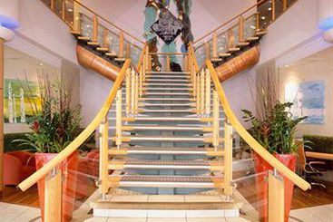 Hotel De Vere Whites 14