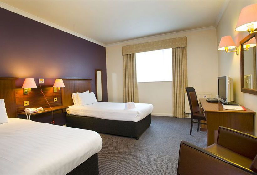 Hotel Ramada Guildford Leatherhead 1