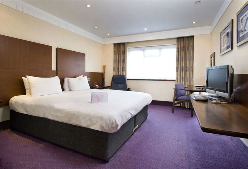 Hotel Ramada Guildford Leatherhead 2