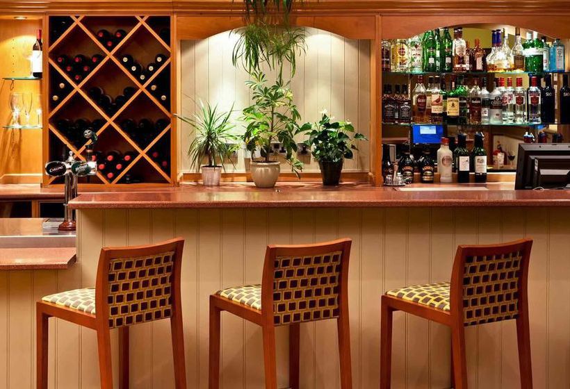 Hotel Ibis Stevenage Centre 13