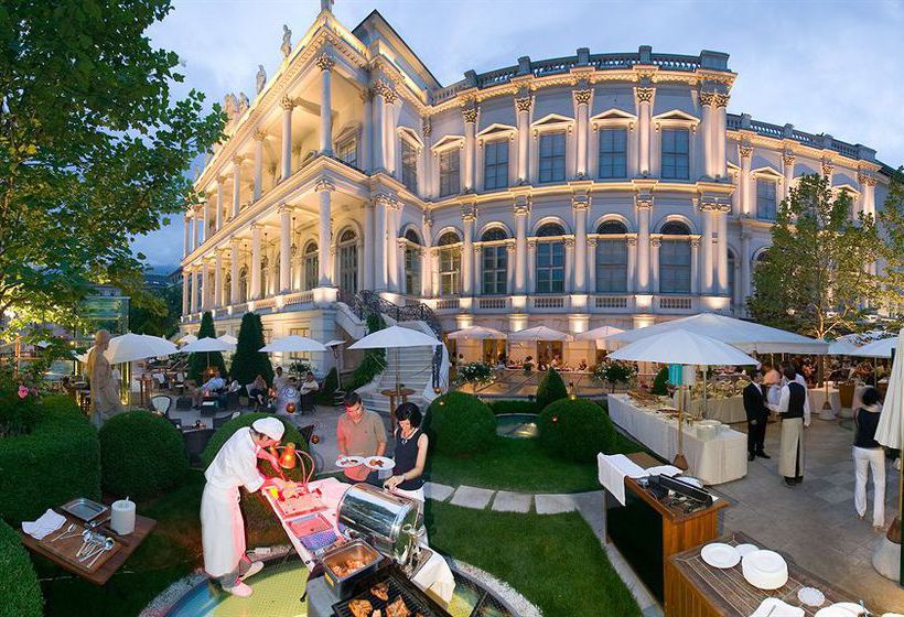 Palais Coburg Hotel Residenz 12