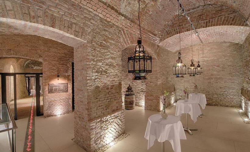 Palais Coburg Hotel Residenz 9