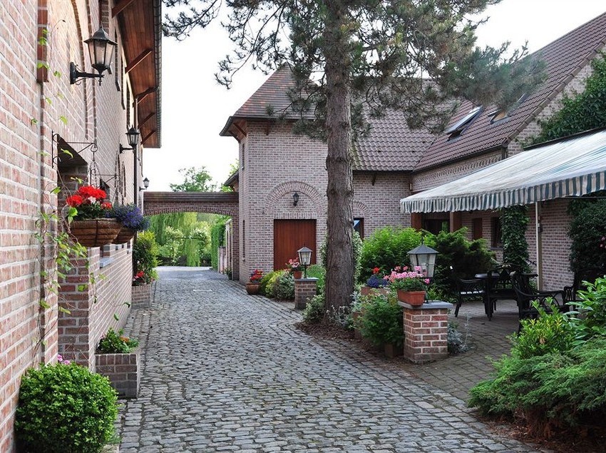 Bovendael Sports & Business Hotel