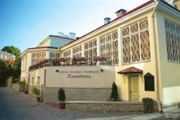 Hotel Taanlinna