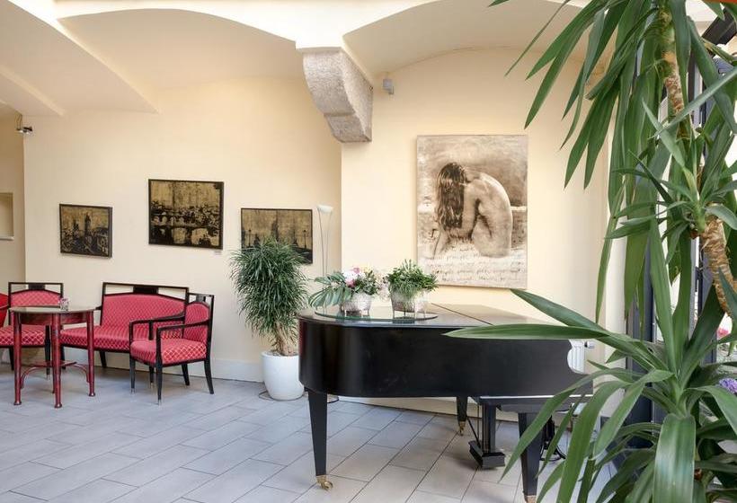 Hotel Leonardo Praha 12