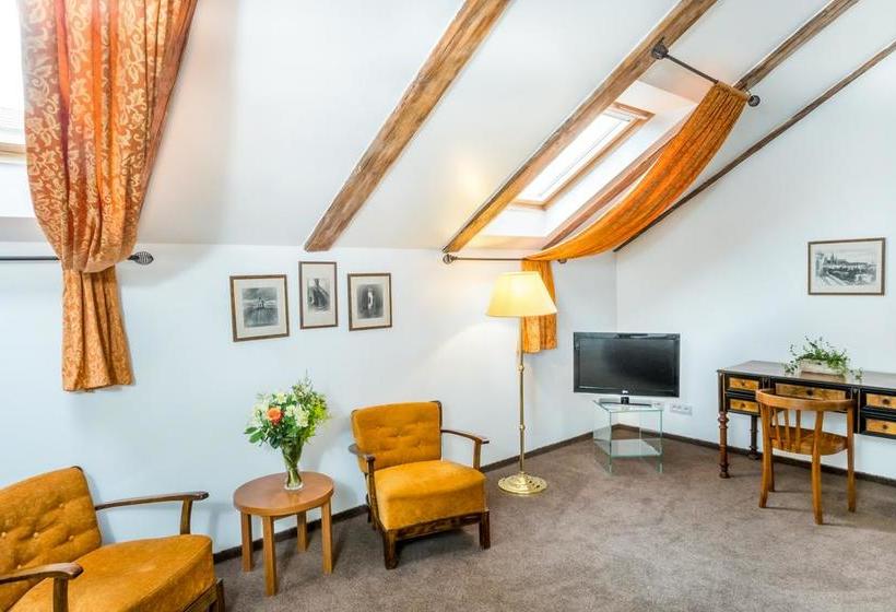 Hotel Leonardo Praha 19