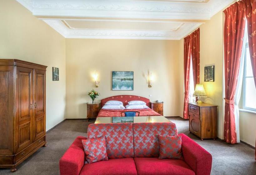 Hotel Leonardo Praha 4