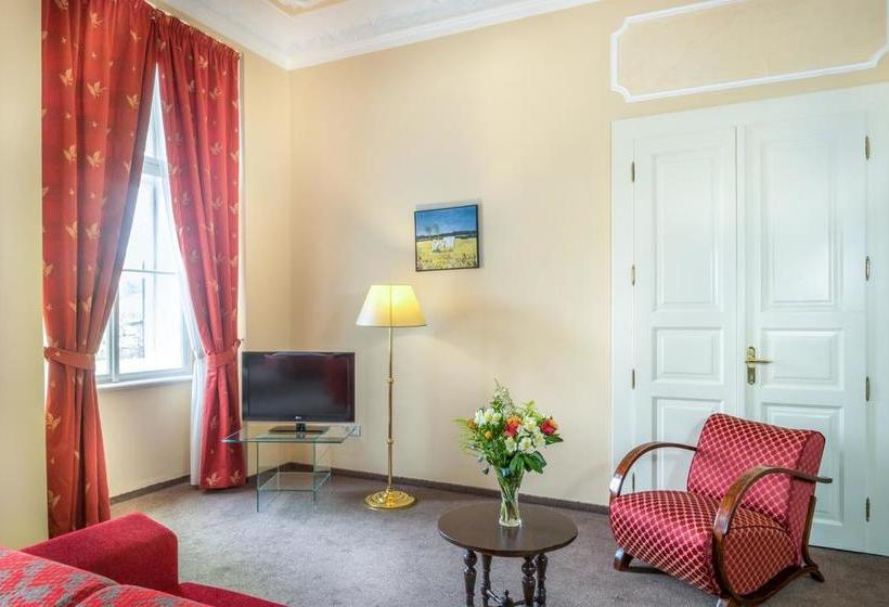 Hotel Leonardo Praha 5