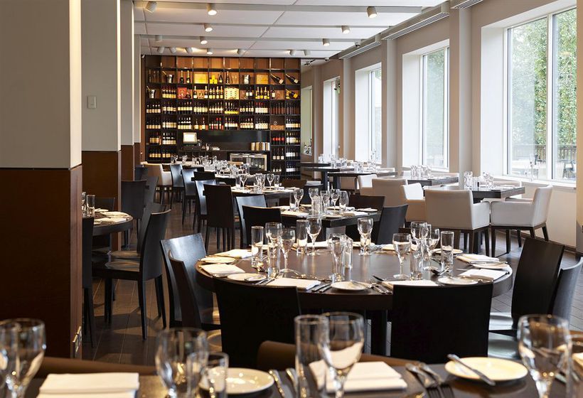 Hôtel Park Plaza Cardiff 10