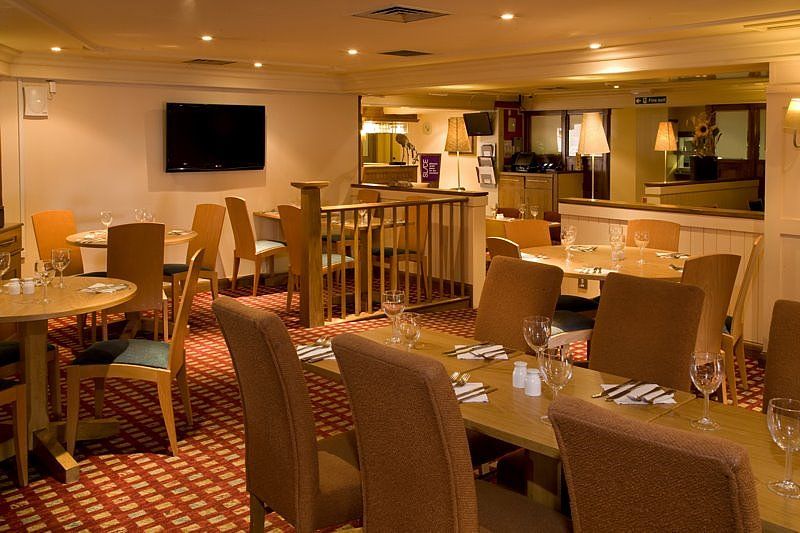 Hotel Premier Inn London Putney Bridge