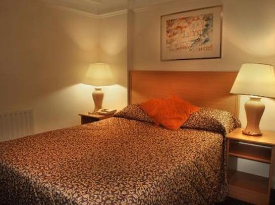 Euro Hotel Clapham 10