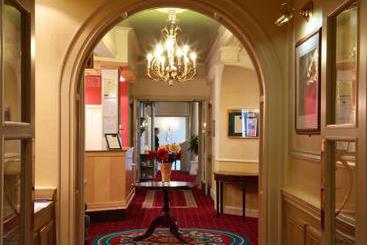 The Rutland Arms Hotel 11