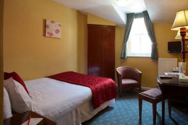 The Rutland Arms Hotel 19