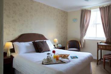 The Rutland Arms Hotel 20