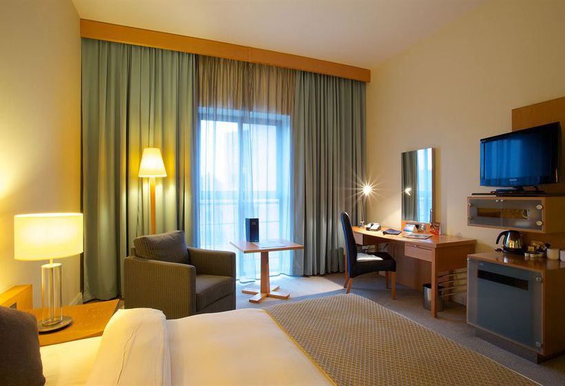 Radisson Blu Hotel, Belfast 18