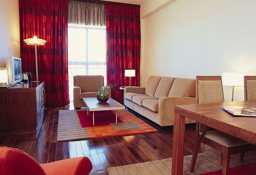 Radisson Blu Hotel, Belfast 6