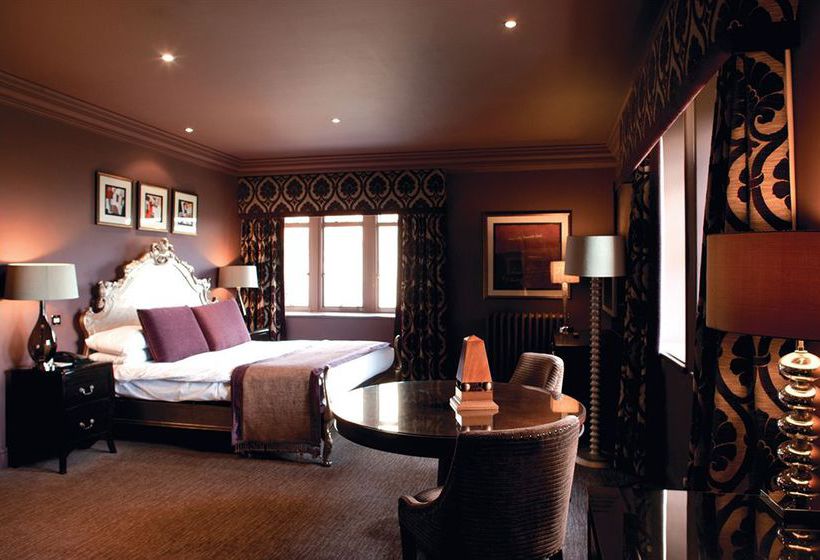 Hôtel Nutfield Priory & Spa 17