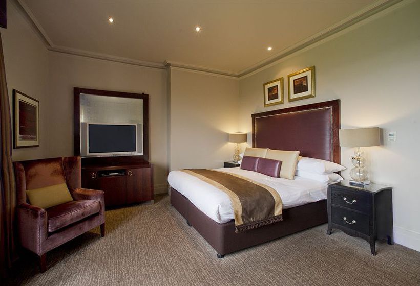 Hôtel Nutfield Priory & Spa 19