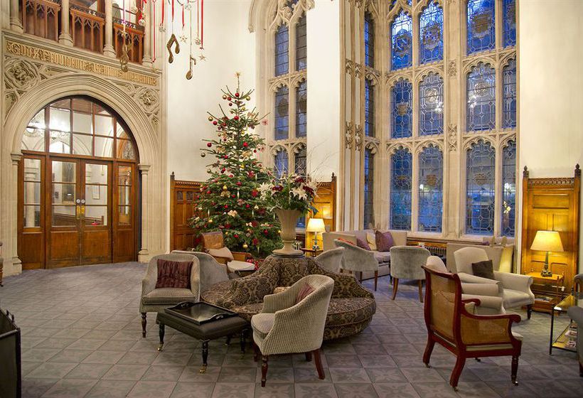 Hôtel Nutfield Priory & Spa 2