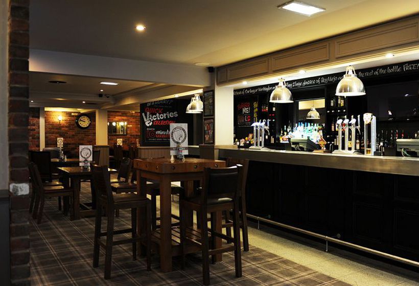 Village Hotel Birmingham Walsall 11