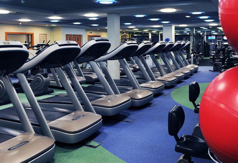 Village Hotel Birmingham Walsall 6