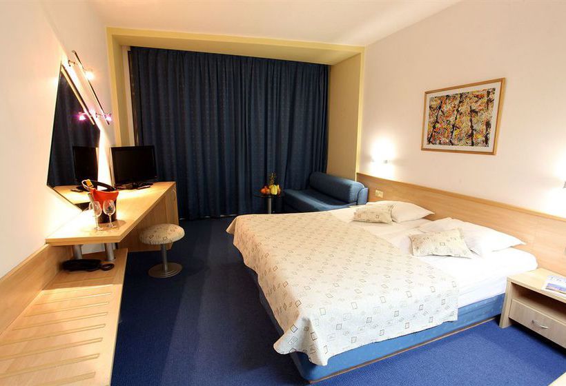 Hotel Grand Victoria