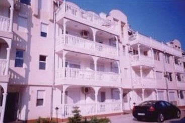 Apartamentos Bravo 1