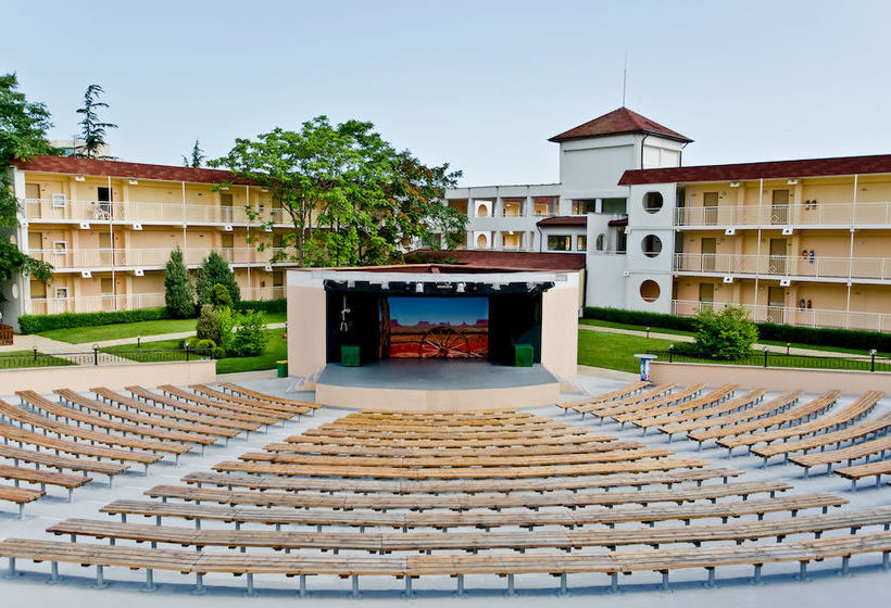 Hotel Evrika Beach Club