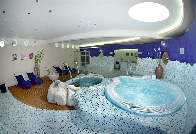 Valamar Crystal Hotel 12