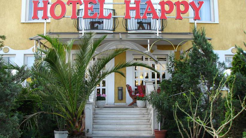 Happy Apartment Hotel