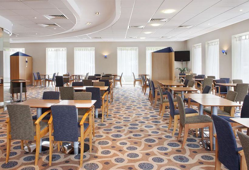 Hotel Holiday Inn Express Oxford-Kassam Stadium