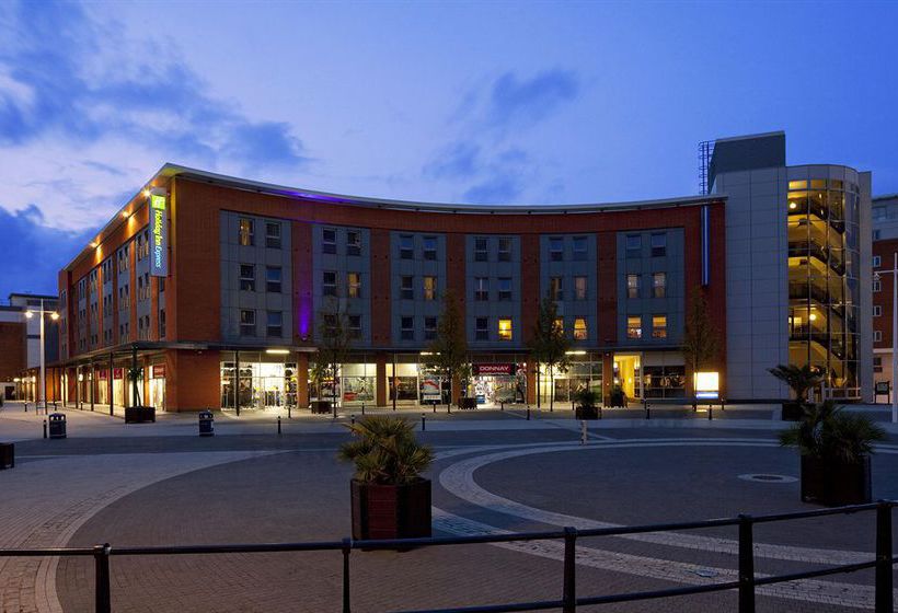 Hotel Holiday Inn Express Portsmouth Gunwharf Quays