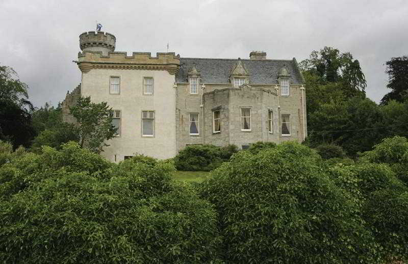 Tulloch Castle Hotel 6