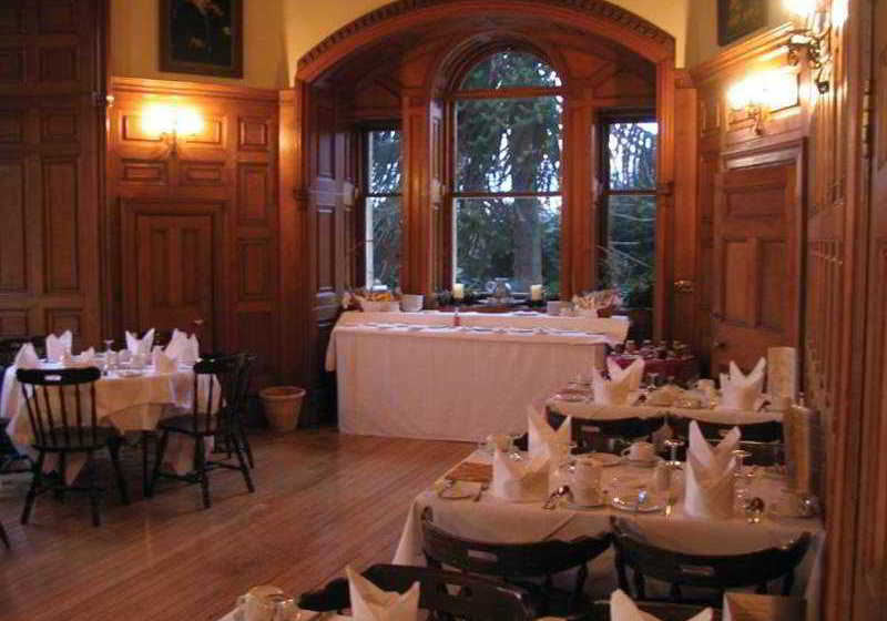 Tulloch Castle Hotel 8