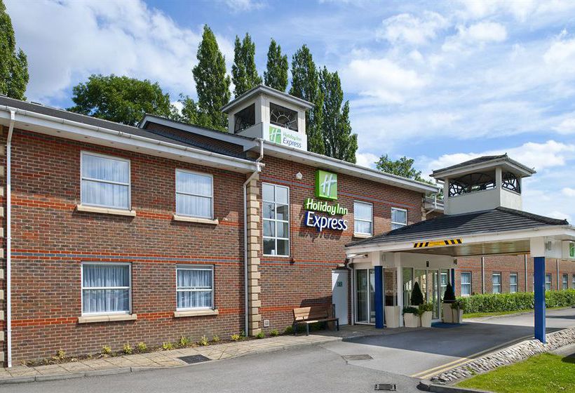 Hotel Holiday Inn Express Leeds East