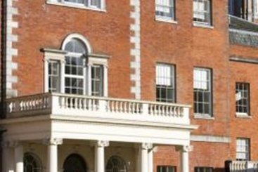 Hôtel De Vere Theobalds Park 1