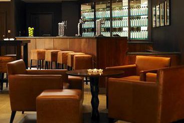 Hôtel De Vere Theobalds Park 4