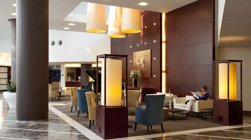 Hotel Ramada Plaza Antwerp 16