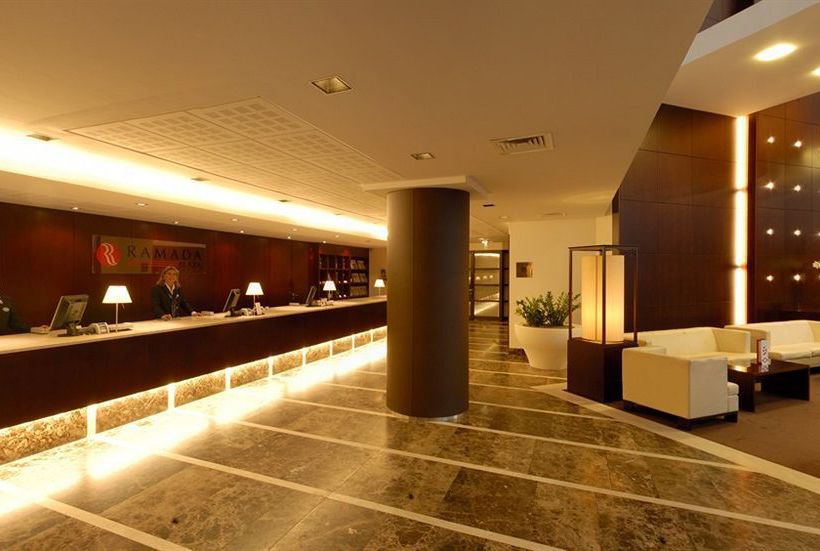 Hotel Ramada Plaza Antwerp 4