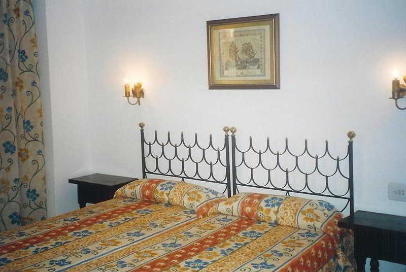 Apartamentos Isla Del Sol 