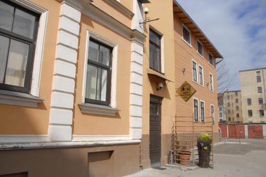 Hostal Knights Court