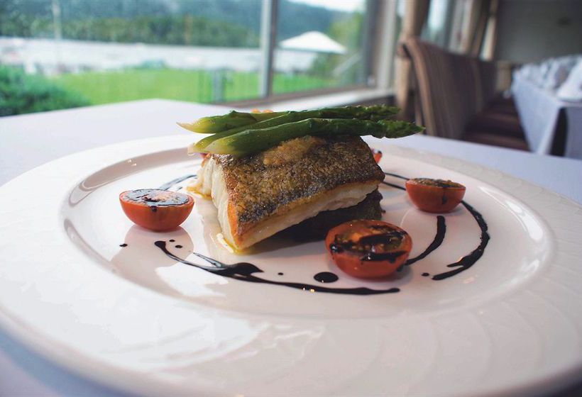 Macdonald Old England Hotel & Spa